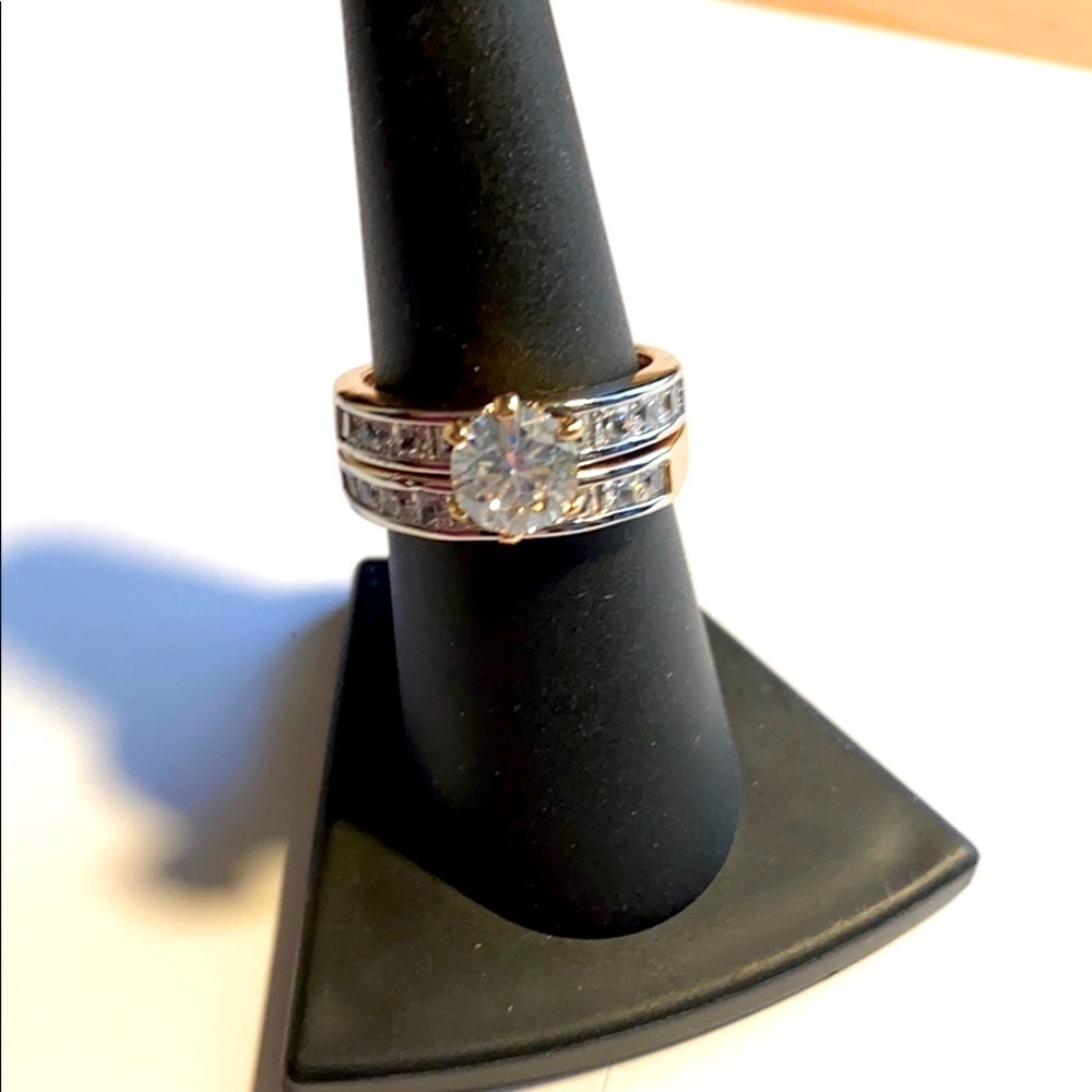NEW 22K Gold Plated CZ Ring Set simulated diamonds bling ice - Picture 5 of 11
